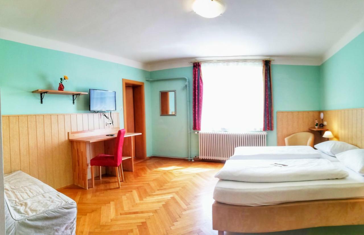 Familie Zuser Hotel Garni Mitterbach Exterior photo
